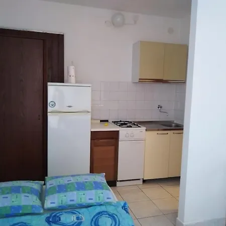 - Sibenik A3 Apartment Zaboric